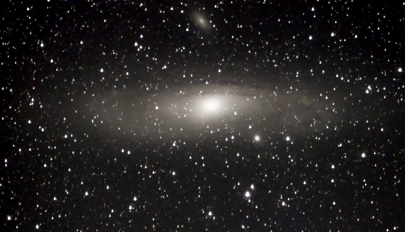 Dwarf - M 31 Andromeda-Galaxie (bearbeitete Aufnahme)