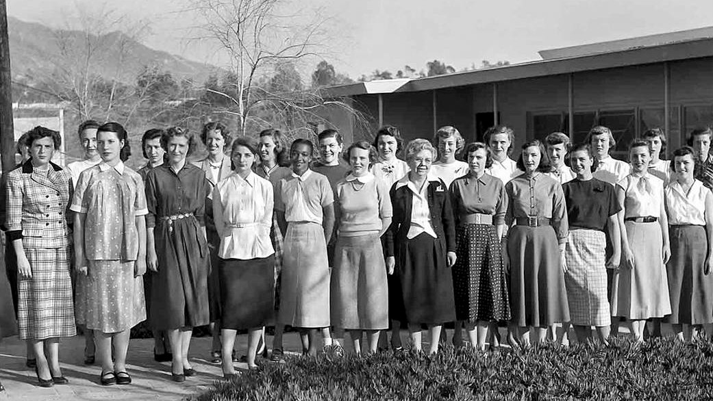 De „computresses“ op de JPL Campus 1953; © NASA/JPL-Caltech