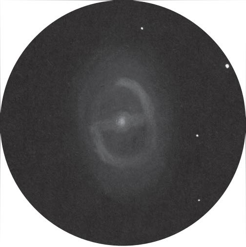 M95, as it appears in a 400-mm telescope 
under a country sky. Uwe Glahn