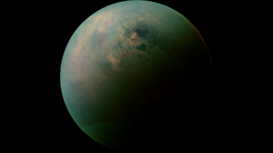 Tytan, księżyc Saturna (Fot. NASA / JPL University of Arizona)