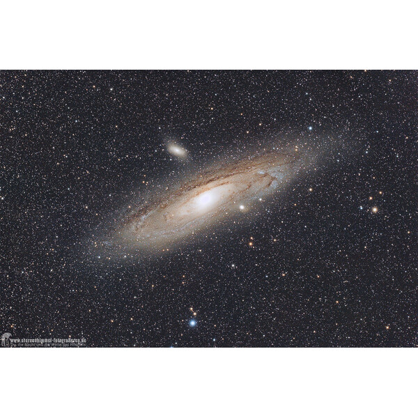 Omegon Apochromatic refractor Pro APO AP 71/450 Quadruplet OTA