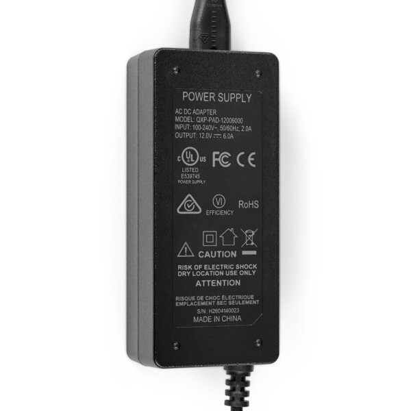 Omegon Euro-Universalnetzteil 12V/6A Zigarettenanzünderbuchse