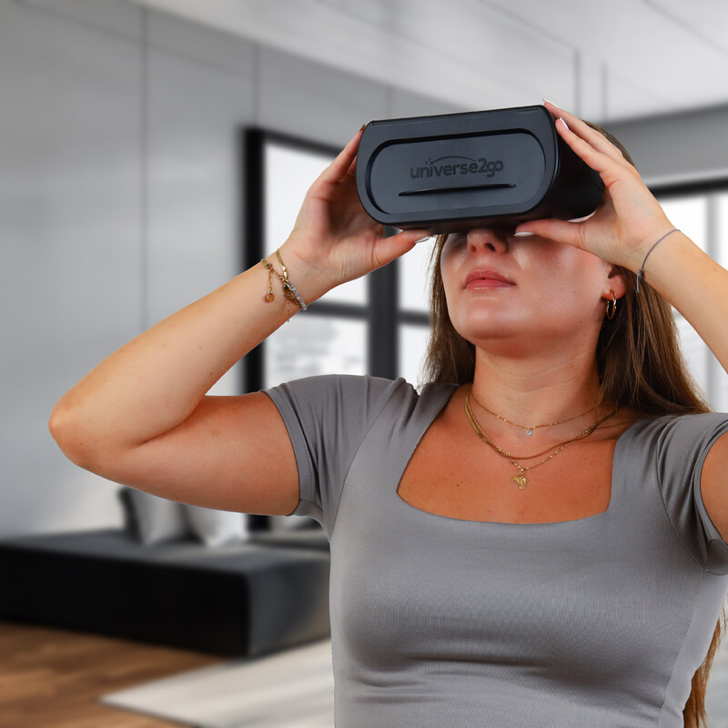 Omegon Thuis-planetarium Universe2Go+ + Sonnenfinsternisbrille Solar Safe Deluxe